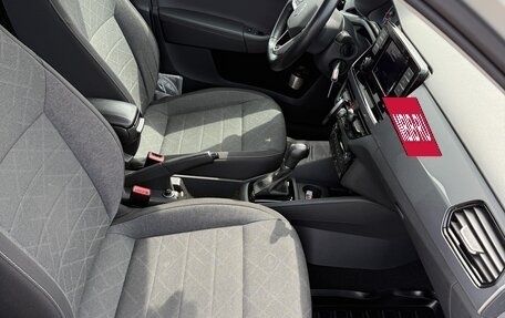 Volkswagen Polo VI (EU Market), 2022 год, 1 800 000 рублей, 8 фотография