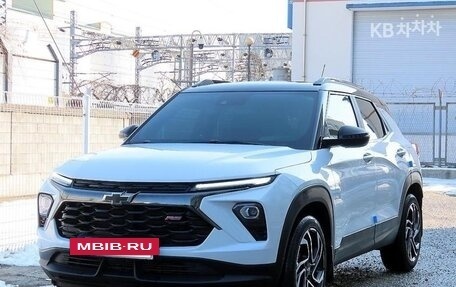 Chevrolet TrailBlazer, 2024 год, 1 936 000 рублей, 2 фотография
