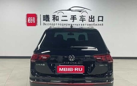 Volkswagen Tiguan II, 2023 год, 2 610 000 рублей, 7 фотография