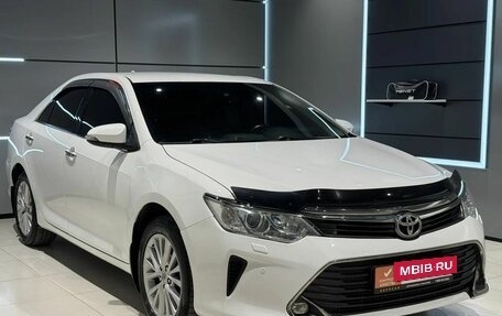 Toyota Camry, 2015 год, 2 180 000 рублей, 3 фотография