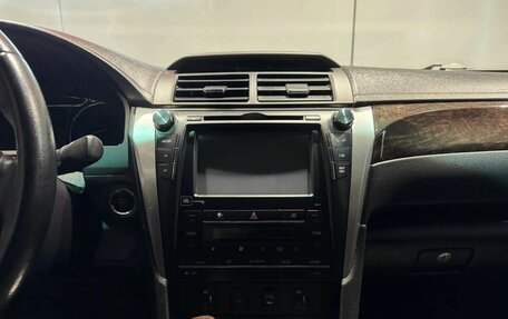 Toyota Camry, 2015 год, 2 180 000 рублей, 11 фотография