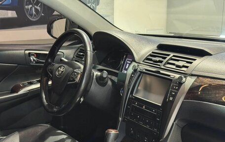 Toyota Camry, 2015 год, 2 180 000 рублей, 18 фотография