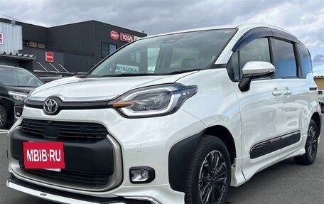 Toyota Sienta, 2022 год, 1 472 000 рублей, 3 фотография