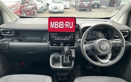 Toyota Sienta, 2022 год, 1 472 000 рублей, 9 фотография