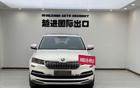 Skoda Karoq I, 2023 год, 1 760 333 рублей, 2 фотография