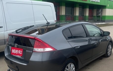 Honda Insight II рестайлинг, 2009 год, 680 000 рублей, 2 фотография
