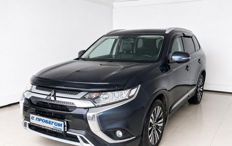Mitsubishi Outlander III рестайлинг 3, 2019 год, 2 230 000 рублей, 1 фотография