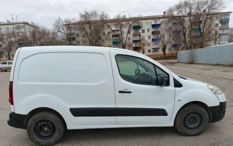Peugeot Partner II рестайлинг 2, 2012 год, 470 000 рублей, 8 фотография