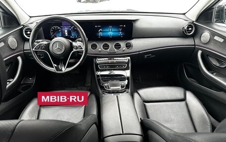 Mercedes-Benz E-Класс, 2021 год, 2 399 000 рублей, 10 фотография