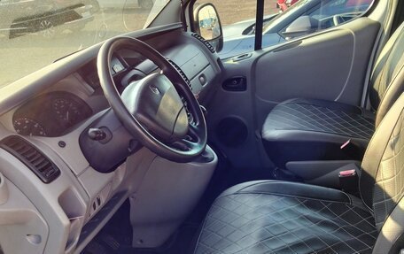Renault Trafic, 2008 год, 1 300 000 рублей, 10 фотография