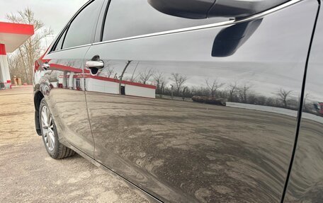 Toyota Camry, 2017 год, 1 890 000 рублей, 10 фотография