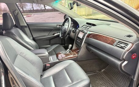 Toyota Camry, 2017 год, 1 890 000 рублей, 17 фотография