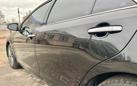 Toyota Camry, 2017 год, 1 890 000 рублей, 30 фотография