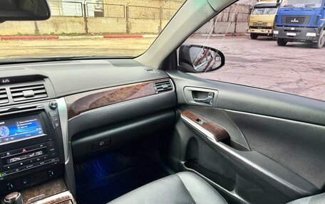 Toyota Camry, 2017 год, 1 890 000 рублей, 33 фотография