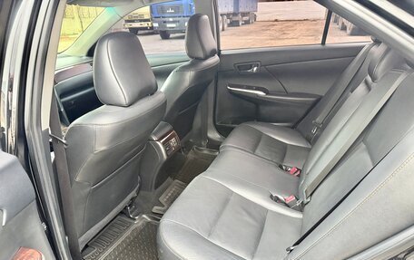 Toyota Camry, 2017 год, 1 890 000 рублей, 36 фотография