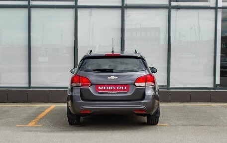 Chevrolet Cruze II, 2014 год, 850 000 рублей, 4 фотография