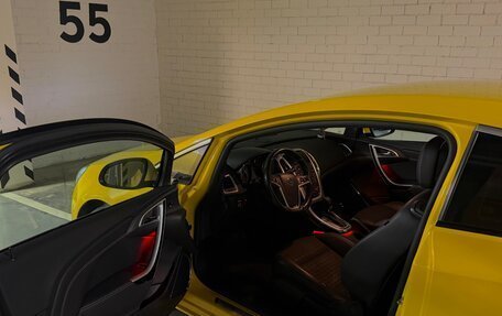 Opel Astra J, 2014 год, 1 349 000 рублей, 8 фотография