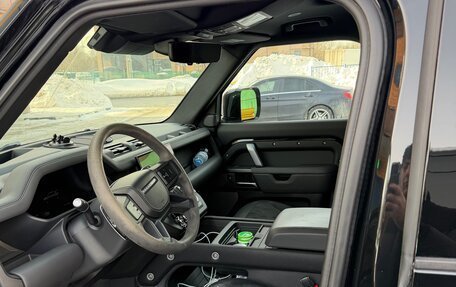 Land Rover Defender II, 2023 год, 18 500 000 рублей, 5 фотография