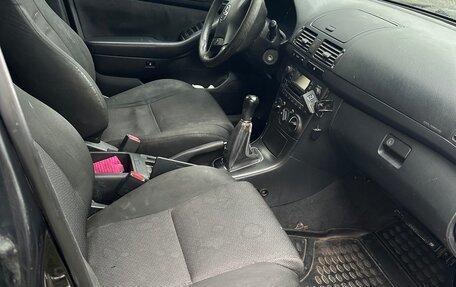 Toyota Avensis III рестайлинг, 2007 год, 650 000 рублей, 9 фотография