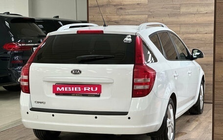 KIA cee'd I рестайлинг, 2009 год, 690 000 рублей, 7 фотография