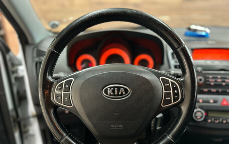 KIA cee'd I рестайлинг, 2009 год, 690 000 рублей, 14 фотография