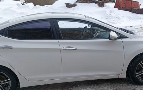 Hyundai Avante, 2010 год, 850 000 рублей, 2 фотография