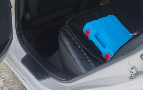 Hyundai Avante, 2010 год, 850 000 рублей, 9 фотография