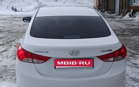 Hyundai Avante, 2010 год, 850 000 рублей, 10 фотография
