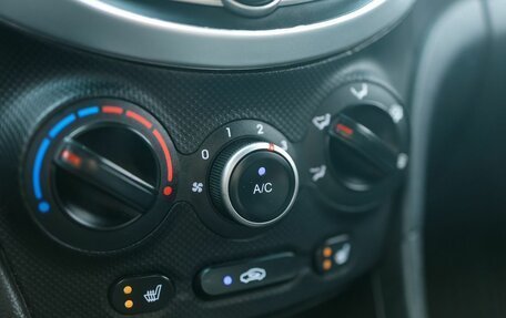 Hyundai Solaris II рестайлинг, 2014 год, 1 129 000 рублей, 20 фотография