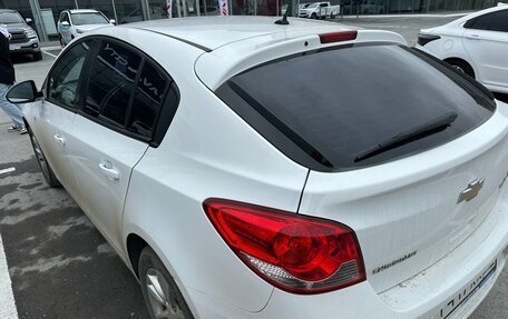 Chevrolet Cruze II, 2013 год, 700 000 рублей, 3 фотография