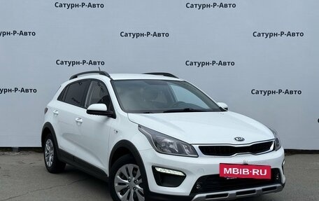 KIA Rio IV, 2018 год, 1 595 000 рублей, 3 фотография