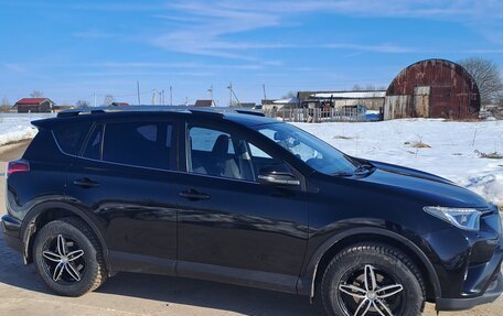 Toyota RAV4, 2018 год, 2 748 000 рублей, 3 фотография