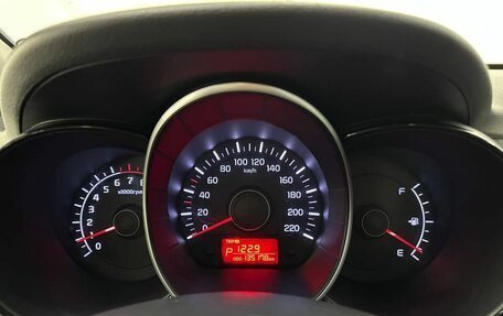 KIA Rio III рестайлинг, 2012 год, 700 000 рублей, 10 фотография