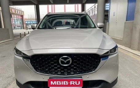 Mazda CX-5 II, 2022 год, 1 840 000 рублей, 2 фотография
