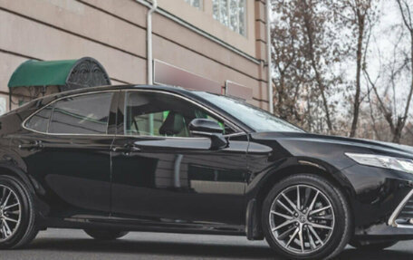 Toyota Camry, 2021 год, 2 849 000 рублей, 3 фотография