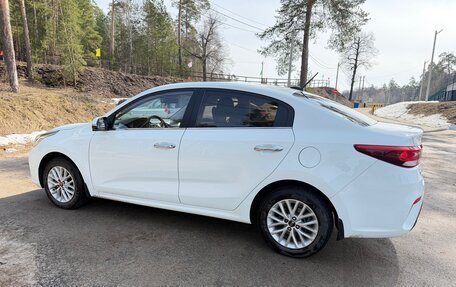 KIA Rio IV, 2018 год, 1 280 000 рублей, 3 фотография