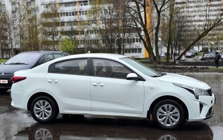 KIA Rio IV, 2020 год, 955 000 рублей, 5 фотография