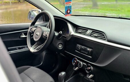 KIA Rio IV, 2020 год, 955 000 рублей, 8 фотография