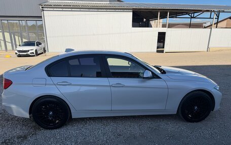 BMW 3 серия, 2014 год, 1 600 000 рублей, 2 фотография