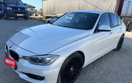 BMW 3 серия, 2014 год, 1 600 000 рублей, 7 фотография