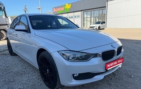 BMW 3 серия, 2014 год, 1 600 000 рублей, 10 фотография