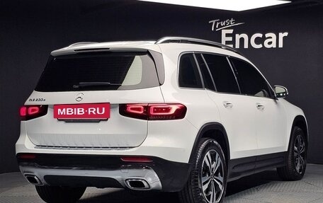 Mercedes-Benz GLB, 2022 год, 3 642 000 рублей, 2 фотография