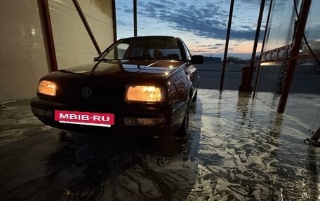 Volkswagen Vento, 1993 год, 80 000 рублей, 4 фотография