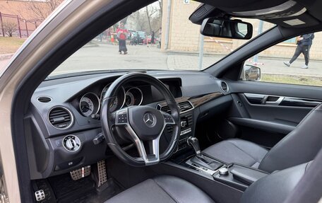 Mercedes-Benz C-Класс, 2011 год, 1 400 000 рублей, 4 фотография