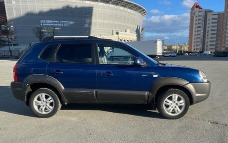 Hyundai Tucson III, 2005 год, 730 000 рублей, 2 фотография