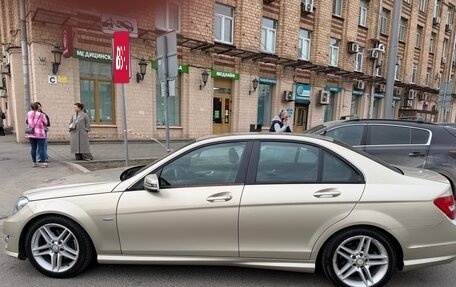Mercedes-Benz C-Класс, 2011 год, 1 400 000 рублей, 3 фотография