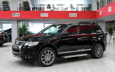 Volkswagen Touareg III, 2004 год, 795 000 рублей, 1 фотография