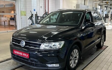 Volkswagen Tiguan II, 2017 год, 1 900 000 рублей, 1 фотография