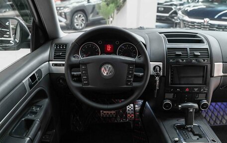Volkswagen Touareg III, 2004 год, 795 000 рублей, 14 фотография