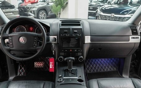 Volkswagen Touareg III, 2004 год, 795 000 рублей, 12 фотография